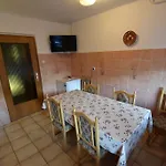 Znidar Gostinjska kuća 3*